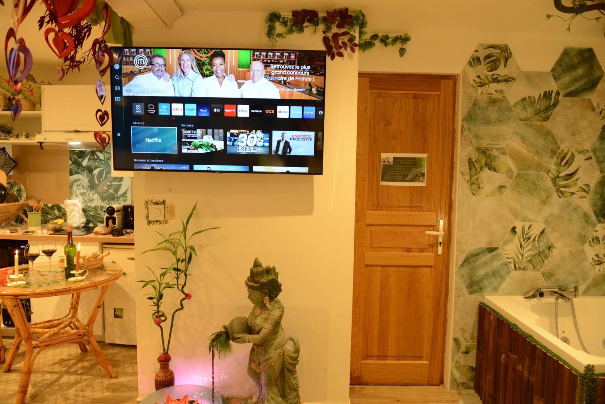 Jungle - Cocon Tropical Et Depaysant Avec Balneo En Plein Coeur De ! Apartment *